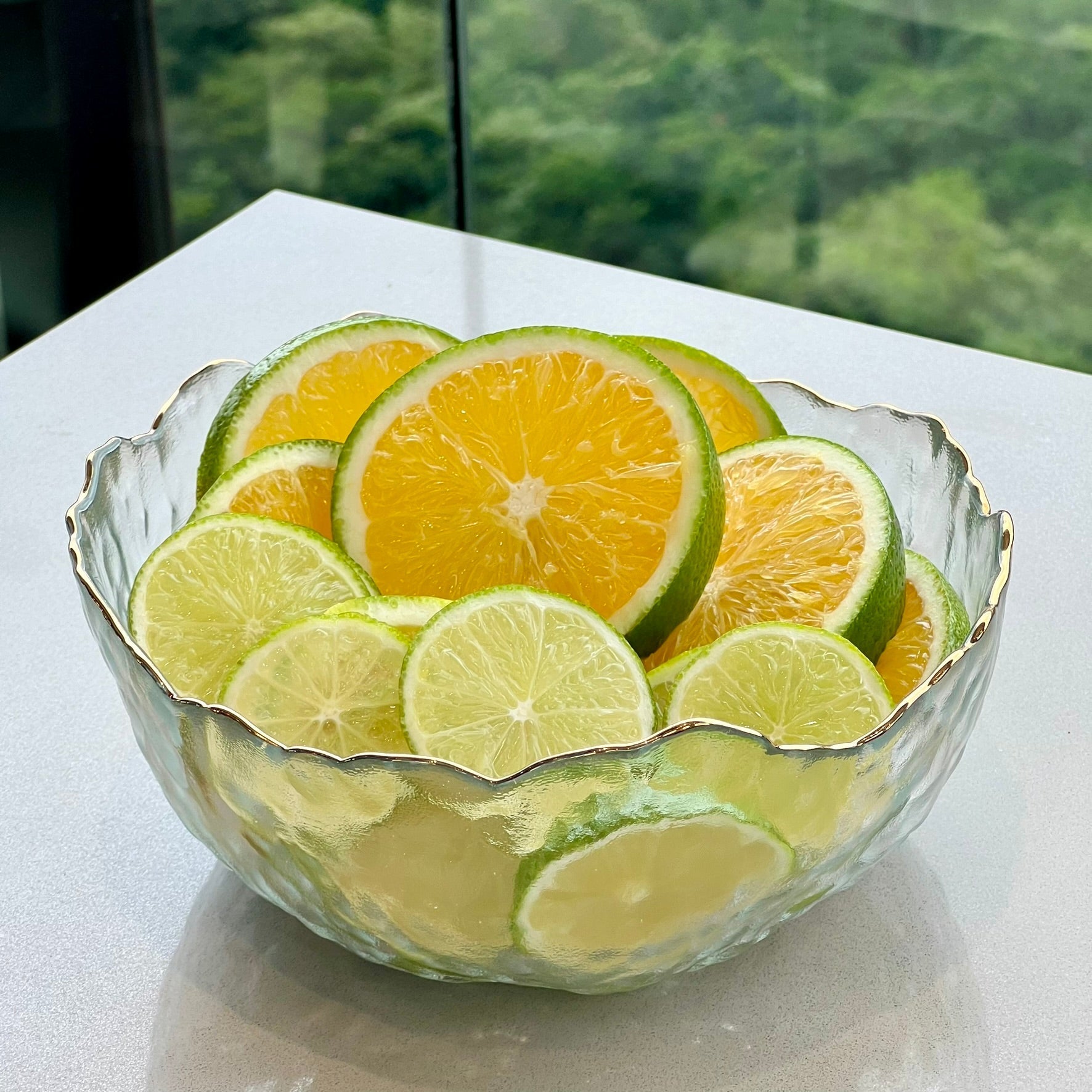 Bowl Cristal de Chumbo Martelado com Borda Dourado Taj 19cm