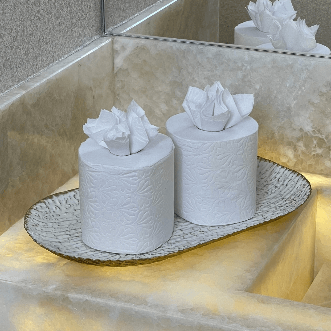 Bandeja em Metal Oval Off White 35cm M