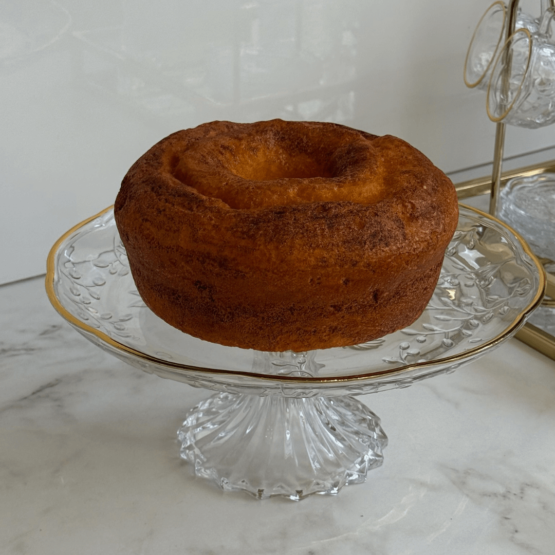 Prato para Bolo com Pé em Cristal Fio de Ouro New Butterfly 27cm