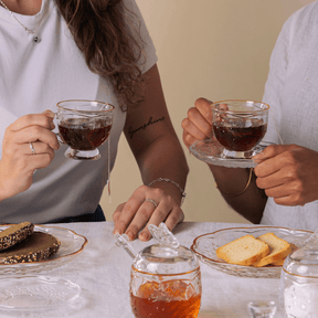 Xicara de Café com Pires de Cristal Fio de Ouro New Butterfly 80ml