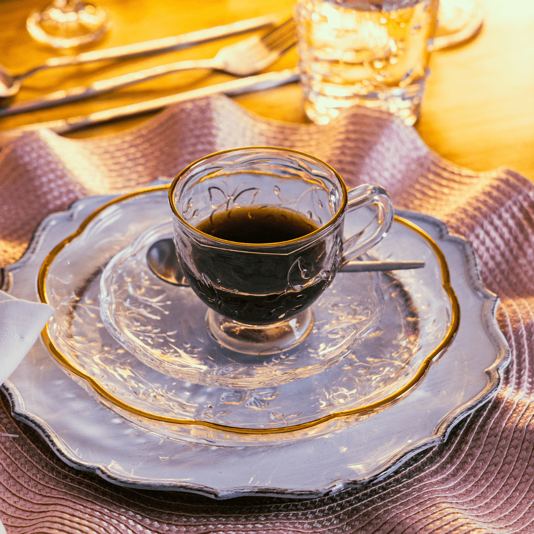 Xicara de Café com Pires de Cristal Fio de Ouro New Butterfly 80ml