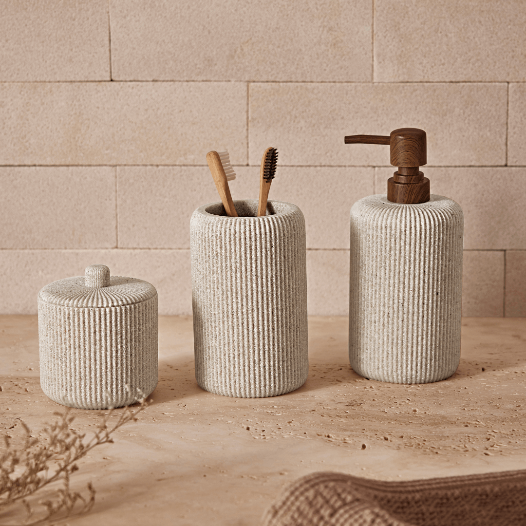 Dispenser Porta Sabonete Liquido em Poliresina Areia 19,5cm