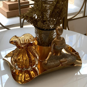 Escultura Mulher Yoga Decorativa Dourado 17cm