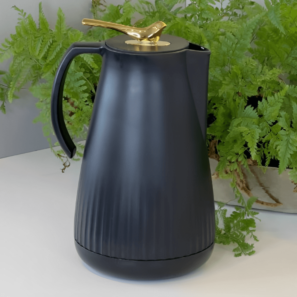 Garrafa Termica de Plástico New Bird Preta 1 Litro