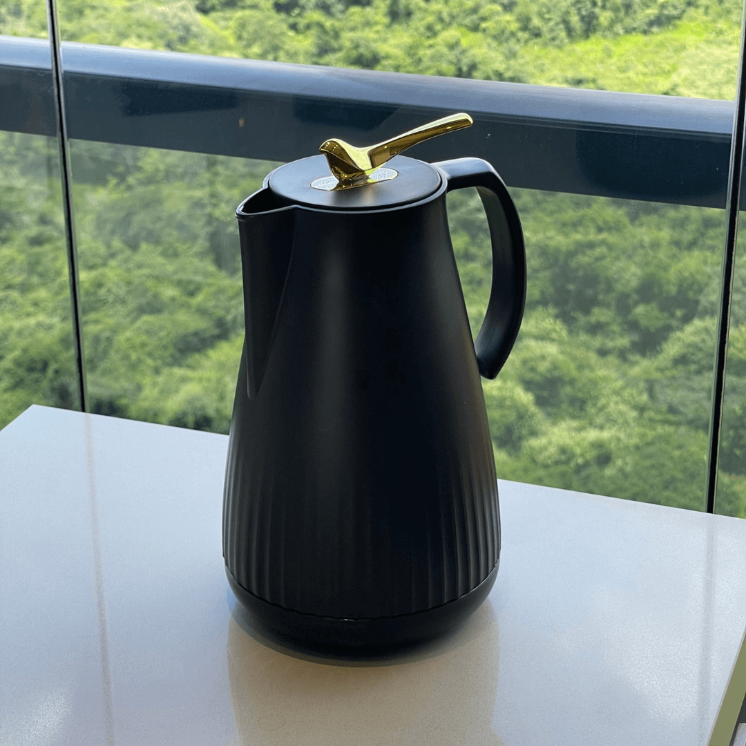 Garrafa Termica de Plástico New Bird Preta 1 Litro