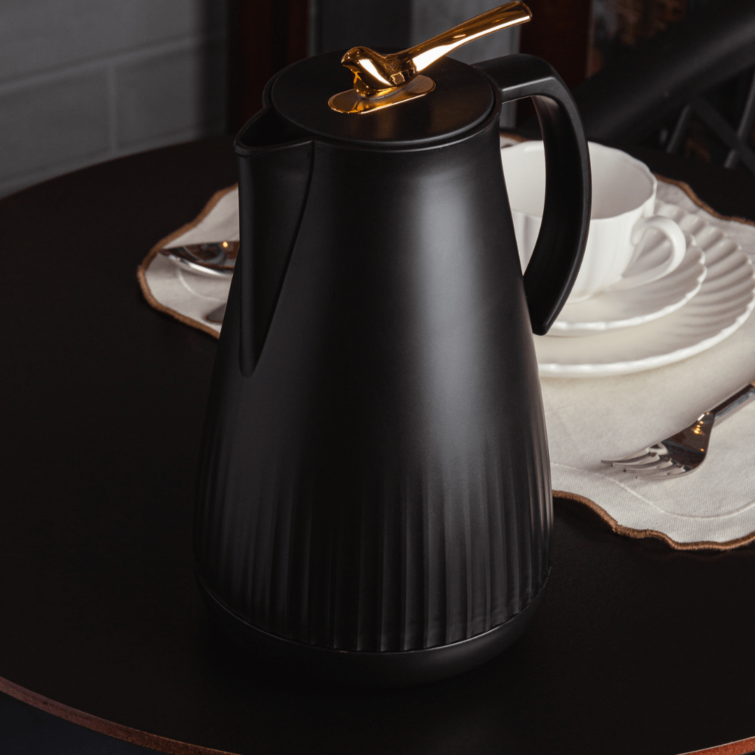 Garrafa Termica de Plástico New Bird Preta 1 Litro