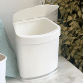 Lixeira 2,5 Litros Branca com Cromado Pia Cozinha