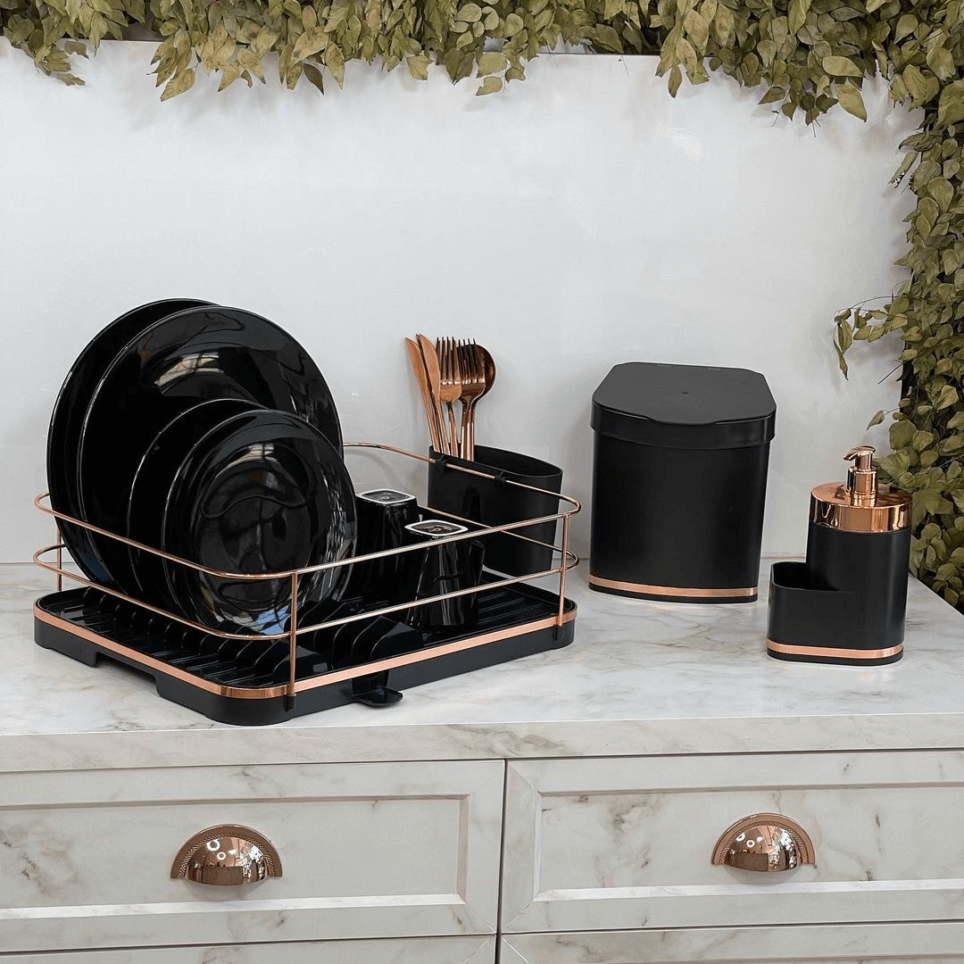Lixeira 2,5 Litros Preta Com Faixa Rose Gold