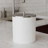 Lixeira Com Tampa 5 Litros Branco Com Cromado Fosco