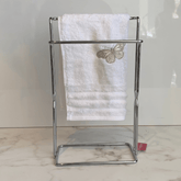 Porta Toalha de Bancada com Detalhe Lateral Cromado