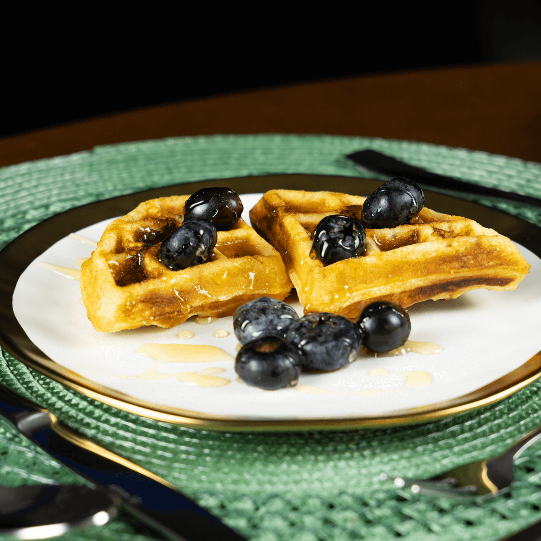 Prato de Sobremesa Dubai Branco e Dourado 21cm