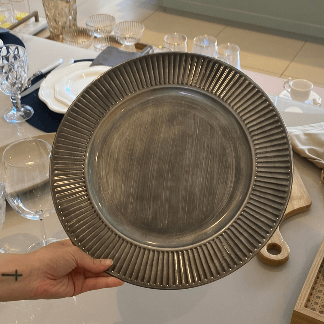 Sousplat Galles Radial Silver Antique Prata 33cm