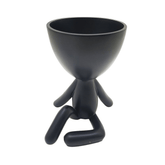 Vaso Cachepot Bob Sentado Com Uma Perna Levantada em Poliresina Preto