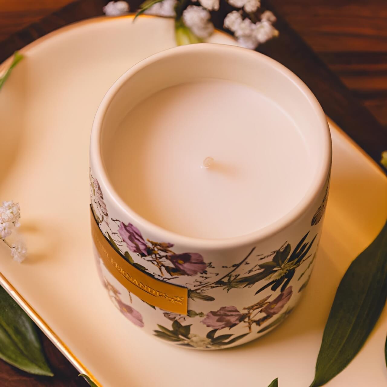 Vela Perfumada Tênue Jardim Secreto 170g Dani Fernandes