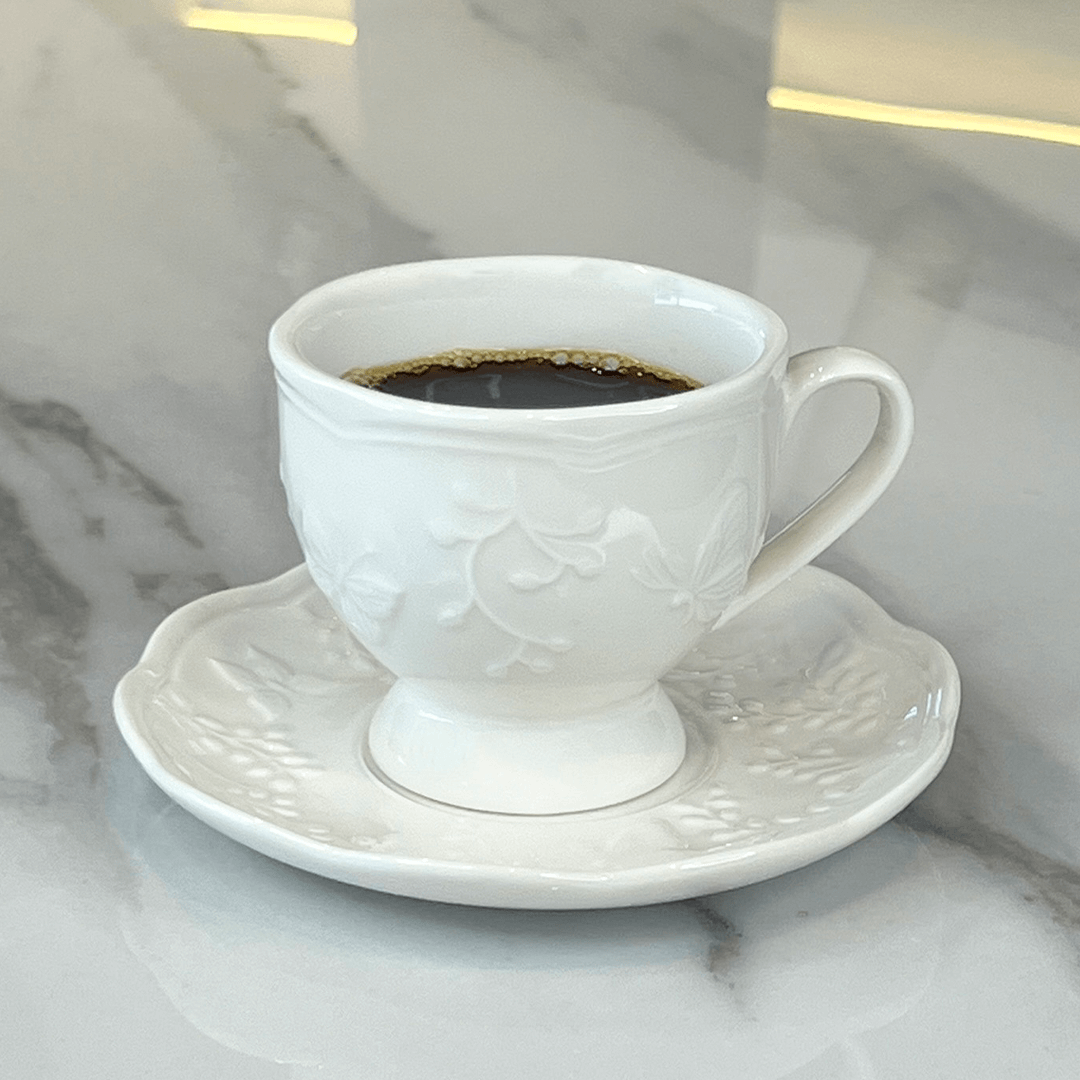 Xícara para Café com Pires de Porcelana New Bone Butterfly Flower